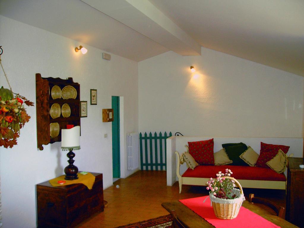 Agriturismo San Lorenzo Della Rabatta Cenerente Номер фото